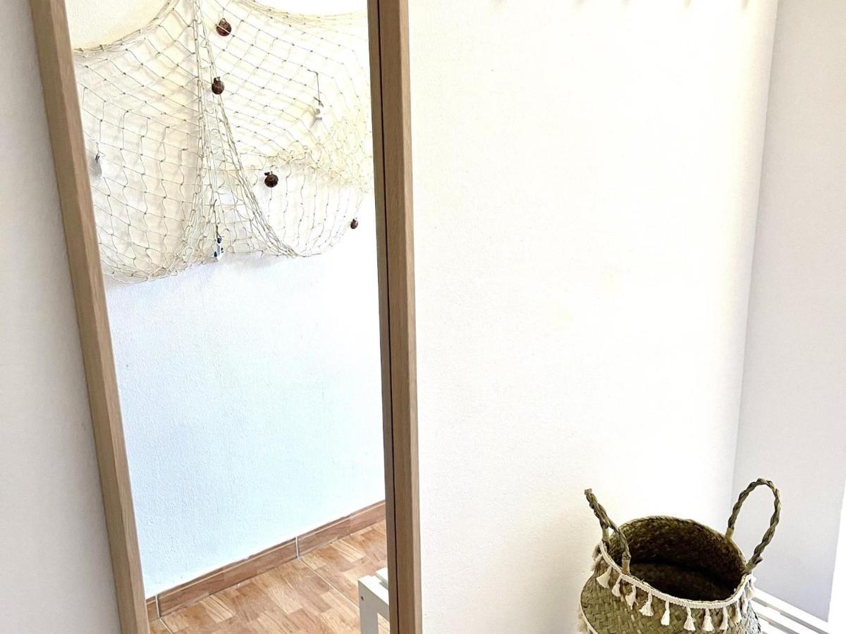 Apartbeach Cye 6 Climatizado Y Junto Playa Салоу Екстериор снимка